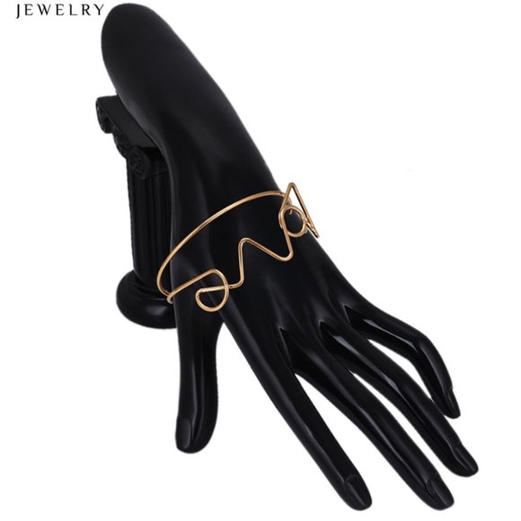 Stunning "LOVE" 18KGP Bangle Bracelet - Picture 8 of 11